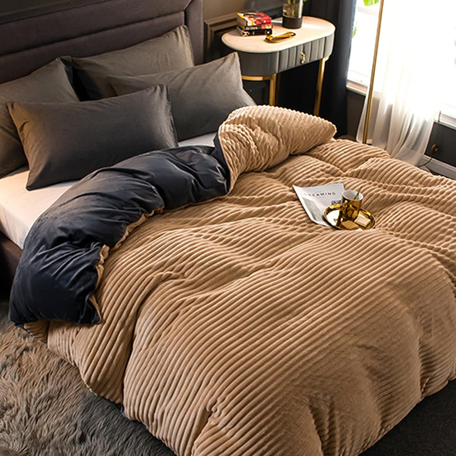 Heavy Fleece Velvet Duvets - Image 2